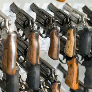 Asian-Americans are stocking up on guns to protect themselves during coronavirus pandemic 